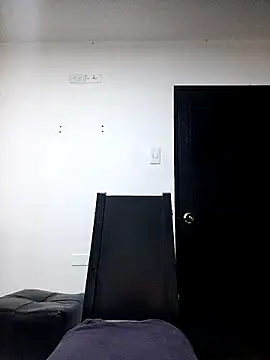 mademonsexy online show from February 21, 2026, 9:49 pm