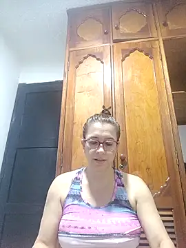 mademonsexy online show from April 4, 2026, 8:17 pm