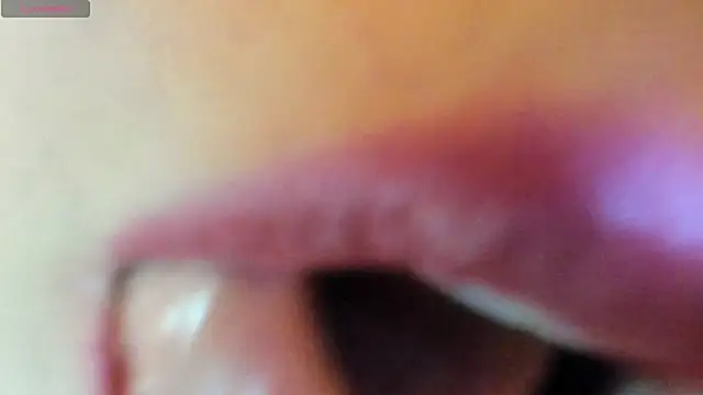 Snapshot of queen_fetish chatting on September 28, 2025, 4:34 pm queen fetish online show from September 28, 2025, 4:34 pm