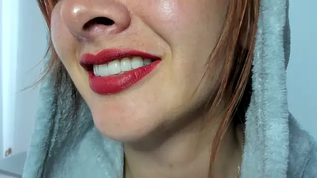 queen fetish online show from March 2, 2026, 7:10 pm