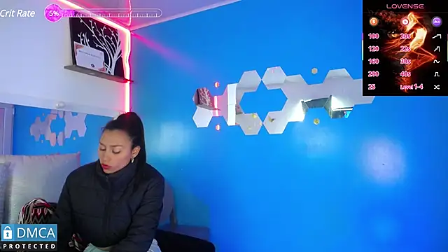 CarolRodriguez  online show from January 29, 2025, 1:07 pm