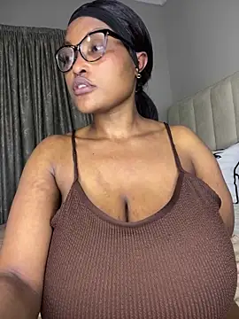 Bustygoddess32 online show from February 24, 2026, 1:14 am