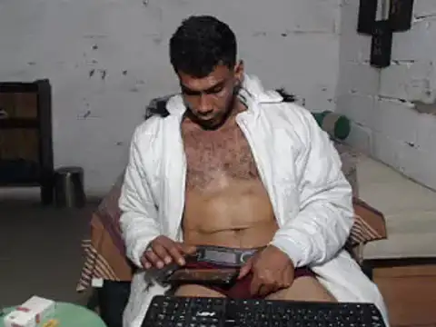 erik alexander online show from February 8, 2025, 6:22 am