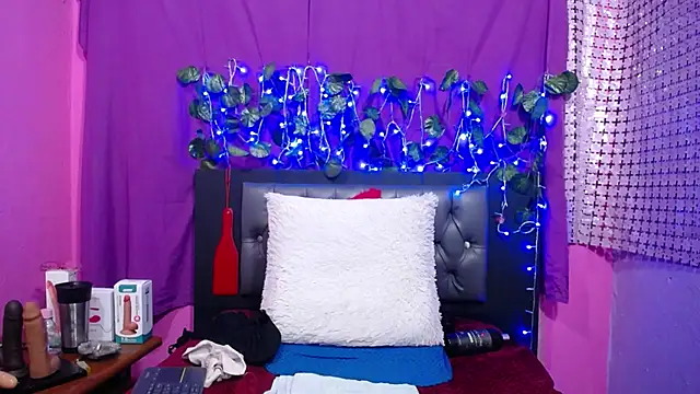 hazel 34 online show from December 29, 2024, 12:41 am