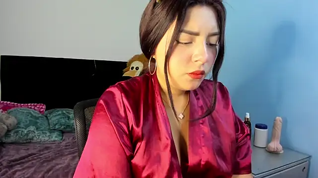 Charlotte cutee18 online show from June 4, 2026, 11:05 am