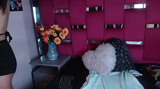 Prety Nany online show from February 18, 2025, 8:14 pm