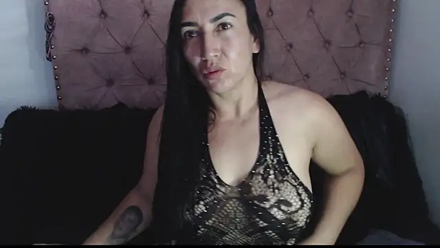 missbella1 online show from April 7, 2026, 8:31 pm