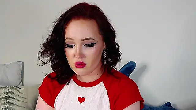 Snapshot of IrinaArt chatting on December 15, 2024, 10:26 pm IrinaArt online show from December 15, 2024, 10:26 pm