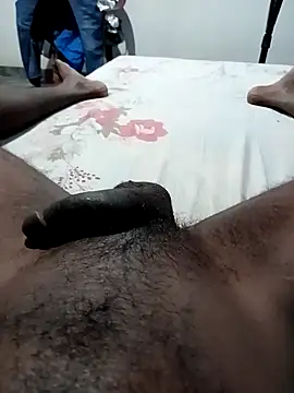 Snapshot of Ronaldo_707 chatting on October 29, 2025, 4:20 pm Ronaldo 707 online show from October 29, 2025, 4:20 pm