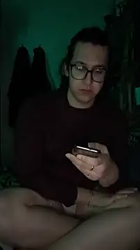 Snapshot of Daisy_150 chatting on October 4, 2025, 9:02 pm Daisy 150 online show from October 4, 2025, 9:02 pm