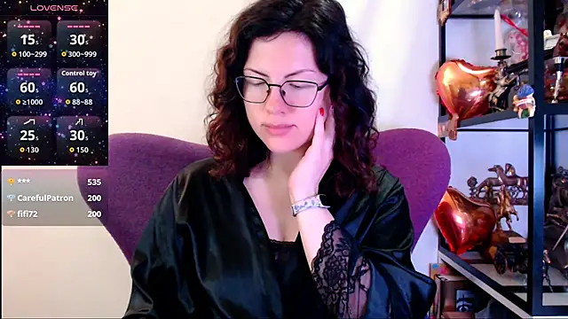 Snapshot of vaders_daughter chatting on February 15, 2026, 9:00 pm vaders daughter online show from February 15, 2026, 9:00 pm