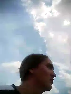 scarleet 17 online show from February 17, 2025, 5:43 pm