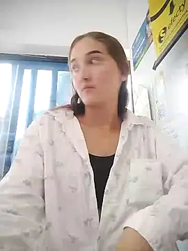 scarleet 17 online show from March 5, 2025, 4:57 pm