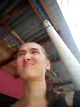 scarleet 17 online show from March 19, 2025, 7:06 pm