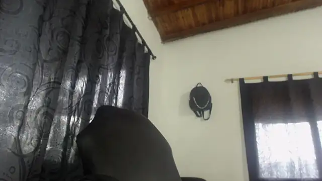 Alejagrantx online show from December 4, 2025, 1:31 pm