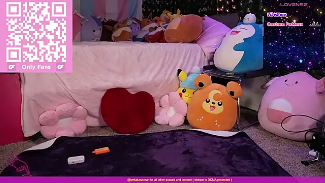 bellalunabear online show from November 3, 2025, 10:32 pm