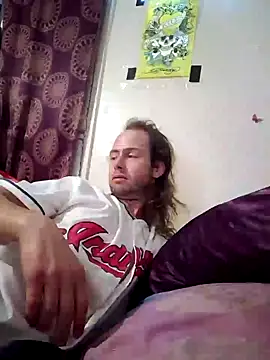 Snapshot of cdressupdiva chatting on December 10, 2024, 3:30 am cdressupdiva online show from December 10, 2024, 3:30 am