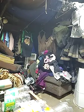 cdressupdiva online show from November 16, 2025, 11:10 pm