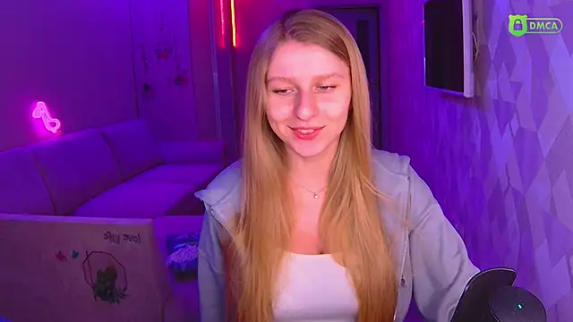 Snapshot of AmaliaQueen chatting on December 7, 2024, 2:02 pm AmaliaQueen online show from December 7, 2024, 2:02 pm