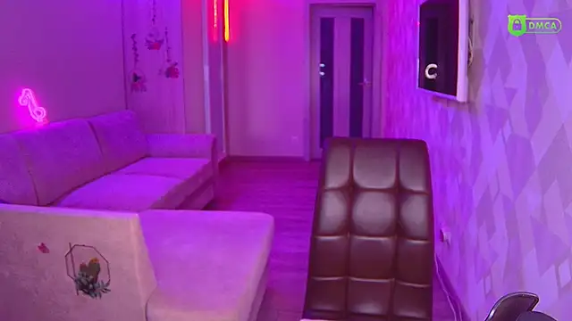 Snapshot of AmaliaQueen chatting on February 24, 2025, 3:20 pm AmaliaQueen online show from February 24, 2025, 3:20 pm