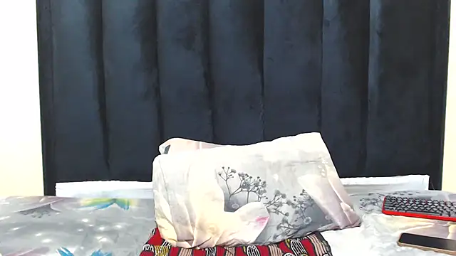 Snapshot of EBONY_WILD_ASS chatting on February 18, 2026, 4:47 pm EBONY WILD ASS online show from February 18, 2026, 4:47 pm