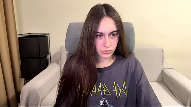 AliceKolltt online show from March 25, 2026, 9:21 pm