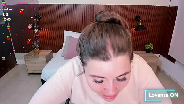 Snapshot of Aabby_lee chatting on November 3, 2025, 7:04 pm Aabby lee online show from November 3, 2025, 7:04 pm