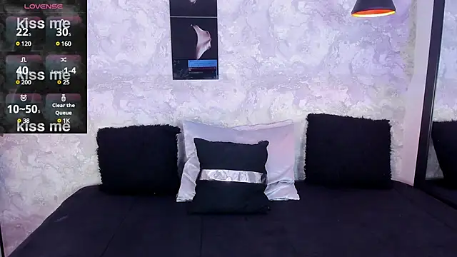 Snapshot of alina_stark chatting on March 20, 2025, 3:56 am alina stark online show from March 20, 2025, 3:56 am