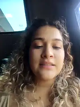 Snapshot of Sara_smiiith211 chatting on December 8, 2024, 6:28 pm Sara smiiith211 online show from December 8, 2024, 6:28 pm