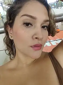 Snapshot of Sara_smiiith211 chatting on March 4, 2025, 10:49 pm Sara smiiith211 online show from March 4, 2025, 10:49 pm