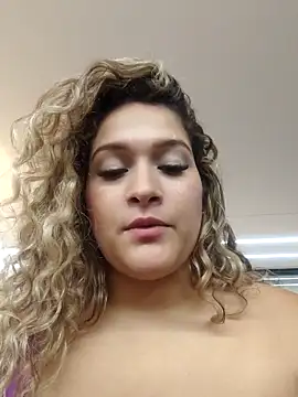 Snapshot of Sara_smiiith211 chatting on March 8, 2025, 1:50 am Sara smiiith211 online show from March 8, 2025, 1:50 am