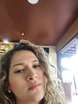 Snapshot of Sara_smiiith211 chatting on March 12, 2025, 10:07 pm Sara smiiith211 online show from March 12, 2025, 10:07 pm