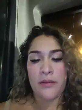 Snapshot of Sara_smiiith211 chatting on May 13, 2026, 12:41 am Sara smiiith211 online show from May 13, 2026, 12:41 am
