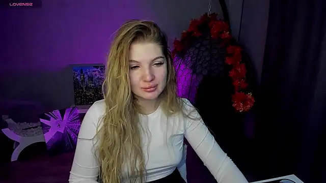 Snapshot of lily_williamss chatting on October 9, 2025, 2:09 am lily williamss online show from October 9, 2025, 2:09 am