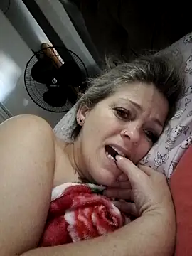 Snapshot of marcialoira chatting on November 25, 2025, 10:59 am marcialoira online show from November 25, 2025, 10:59 am