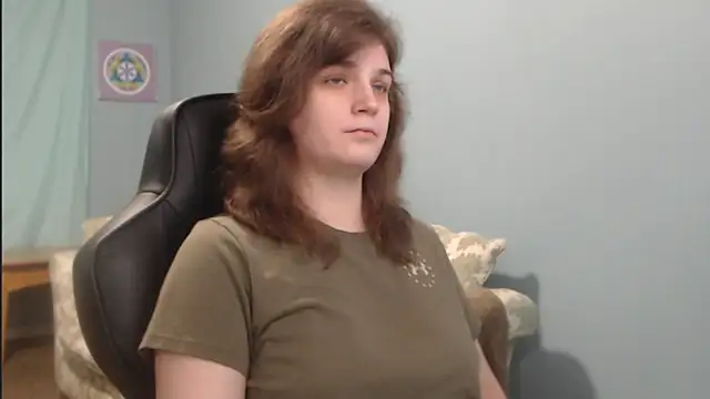 Snapshot of TreeJeanne chatting on December 16, 2024, 4:16 pm TreeJeanne online show from December 16, 2024, 4:16 pm