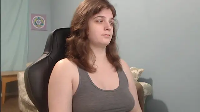 Snapshot of TreeJeanne chatting on December 17, 2024, 4:32 pm TreeJeanne online show from December 17, 2024, 4:32 pm