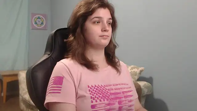 Snapshot of TreeJeanne chatting on December 20, 2024, 8:55 pm TreeJeanne online show from December 20, 2024, 8:55 pm