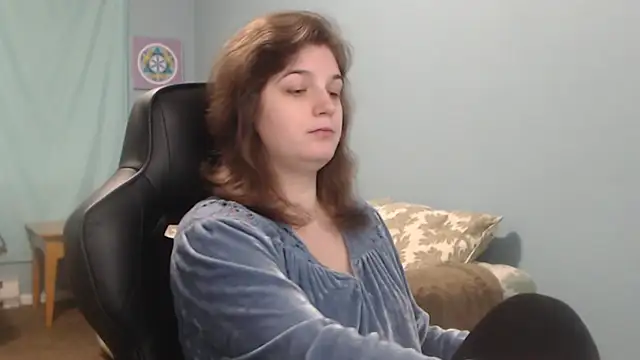 Snapshot of TreeJeanne chatting on December 31, 2024, 7:40 pm TreeJeanne online show from December 31, 2024, 7:40 pm