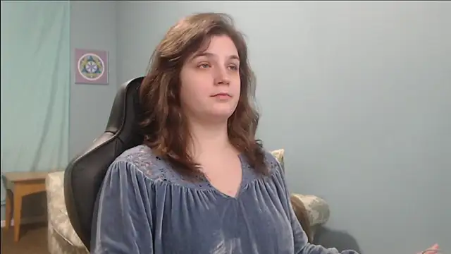 Snapshot of TreeJeanne chatting on January 24, 2025, 1:03 pm TreeJeanne online show from January 24, 2025, 1:03 pm