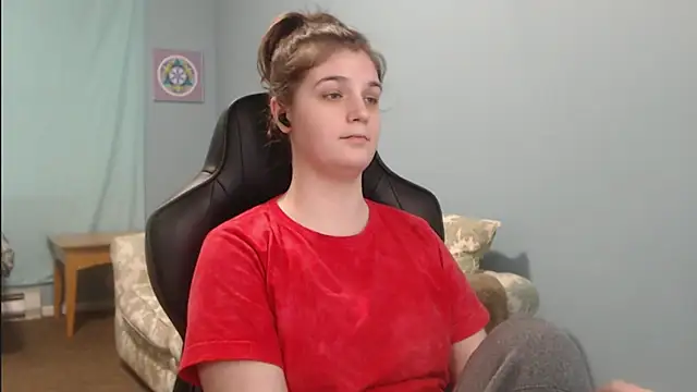 Snapshot of TreeJeanne chatting on January 28, 2025, 7:42 pm TreeJeanne online show from January 28, 2025, 7:42 pm