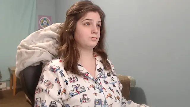 Snapshot of TreeJeanne chatting on February 18, 2025, 4:04 am TreeJeanne online show from February 18, 2025, 4:04 am