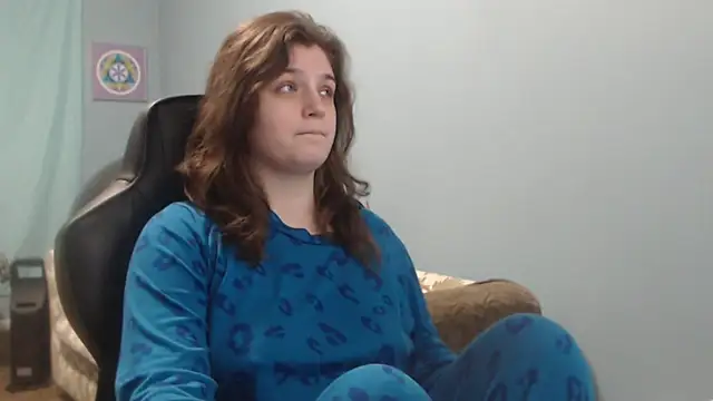 Snapshot of TreeJeanne chatting on March 22, 2025, 10:17 am TreeJeanne online show from March 22, 2025, 10:17 am