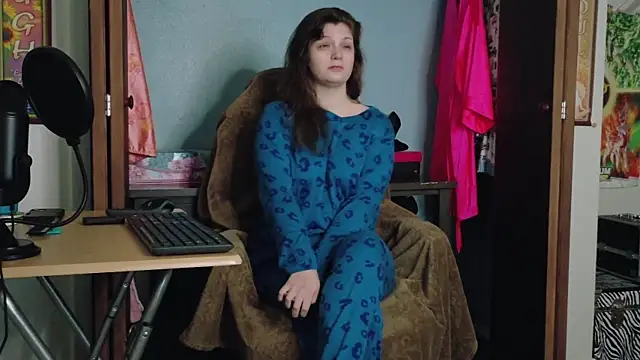 Snapshot of TreeJeanne chatting on September 19, 2025, 9:48 pm TreeJeanne online show from September 19, 2025, 9:48 pm