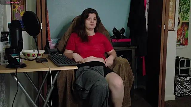 Snapshot of TreeJeanne chatting on September 25, 2025, 10:35 pm TreeJeanne online show from September 25, 2025, 10:35 pm