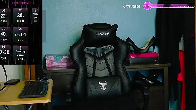 Snapshot of TreeJeanne chatting on October 4, 2025, 11:47 pm TreeJeanne online show from October 4, 2025, 11:47 pm