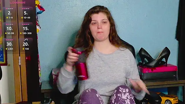 Snapshot of TreeJeanne chatting on November 10, 2025, 1:15 am TreeJeanne online show from November 10, 2025, 1:15 am