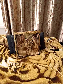 Snapshot of Sabrina_ONLY chatting on January 19, 2025, 7:15 pm Sabrina ONLY online show from January 19, 2025, 7:15 pm