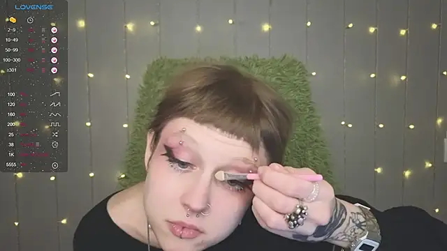 kortny yo online show from December 30, 2024, 2:42 am