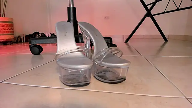 Kimmroggerr online show from February 15, 2025, 8:22 pm